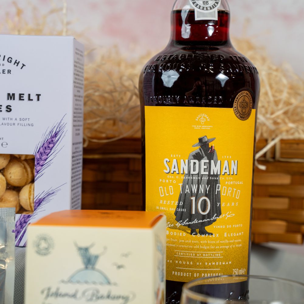 Vintage Port & Cheese Hamper