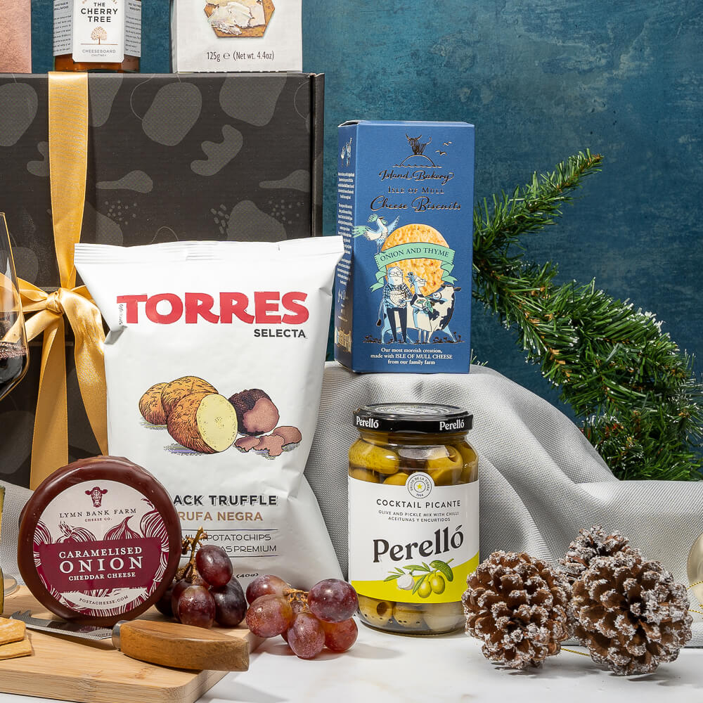 Christmas Wine & Nibbles Hamper