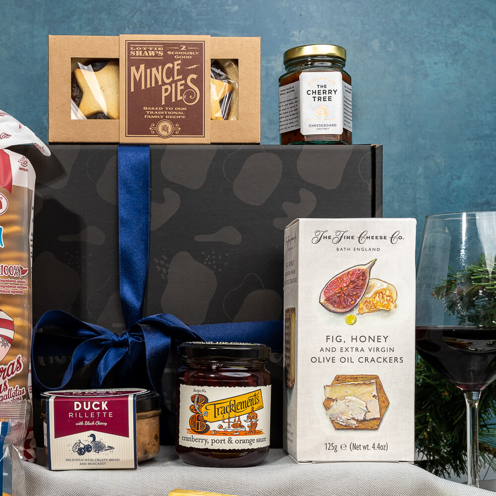 Cheese, Pâté & Treats Christmas Hamper