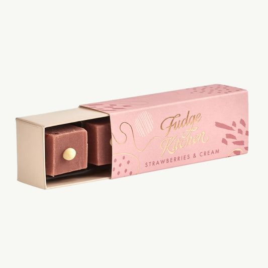 Strawberries & Cream Fudge Trio Slider 63g