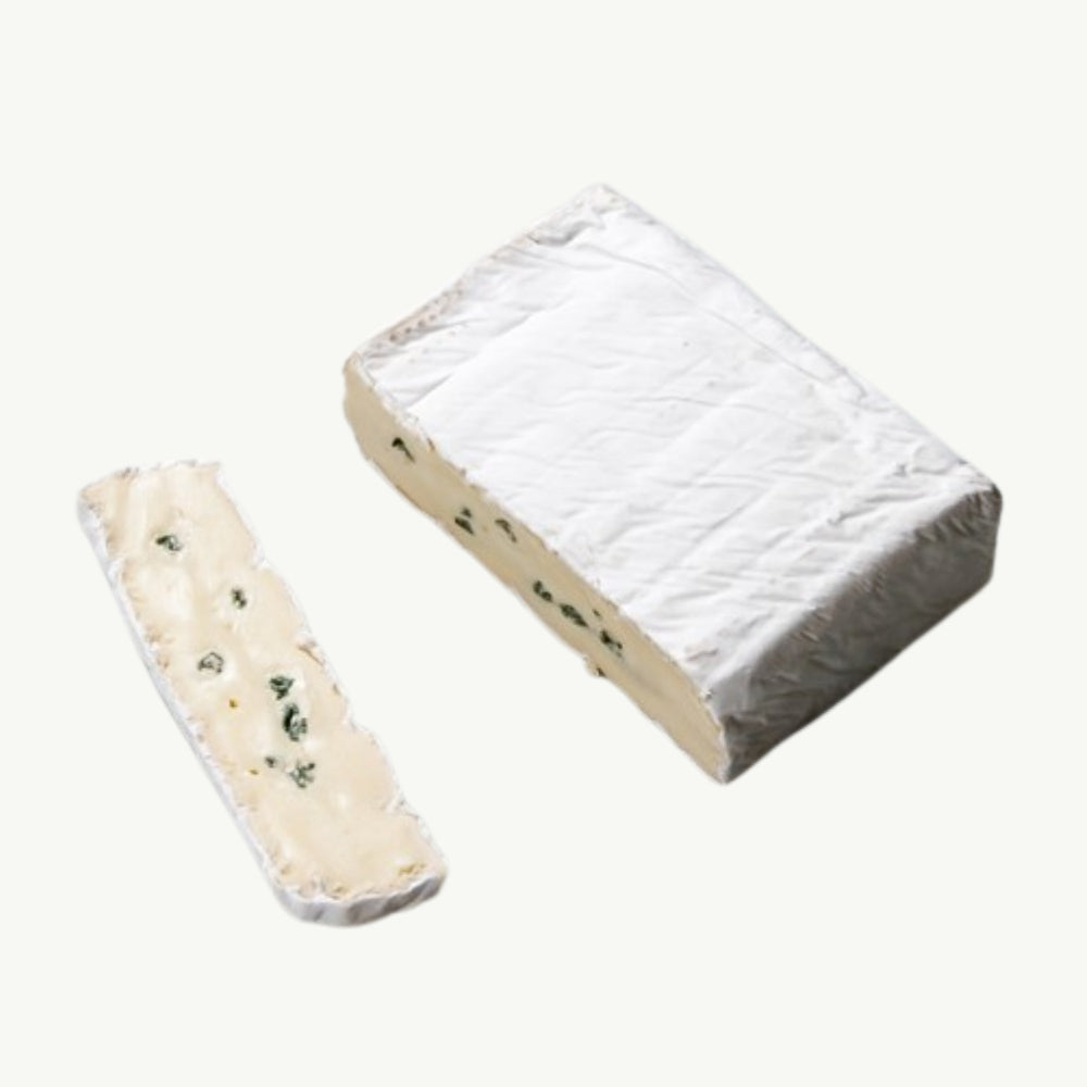 Organic Cotswold Blue Veined Brie 140g