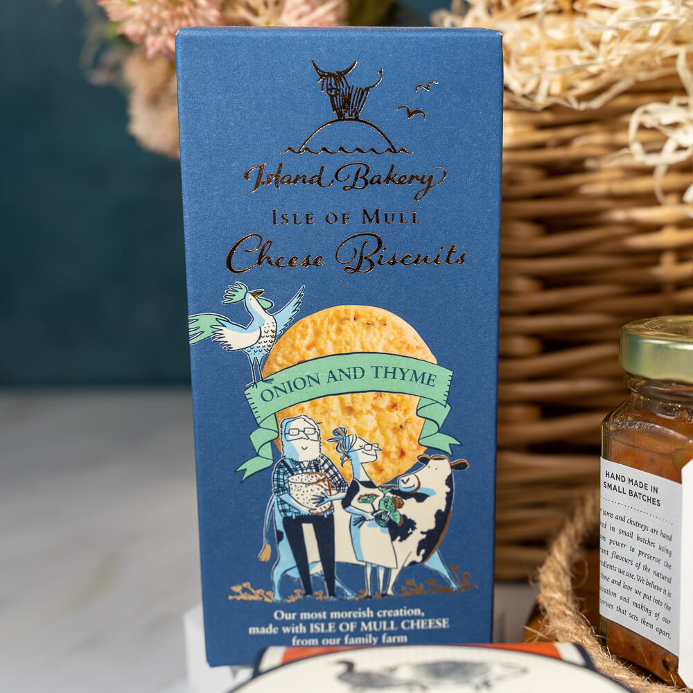 Exquisite Cheese & Savoury Hamper
