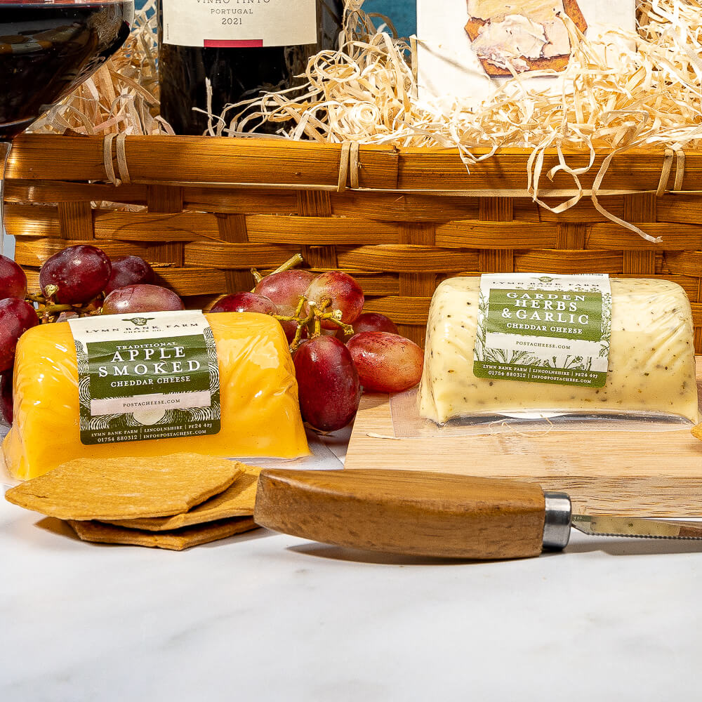 Wine & Cheddar Cheese Hamper