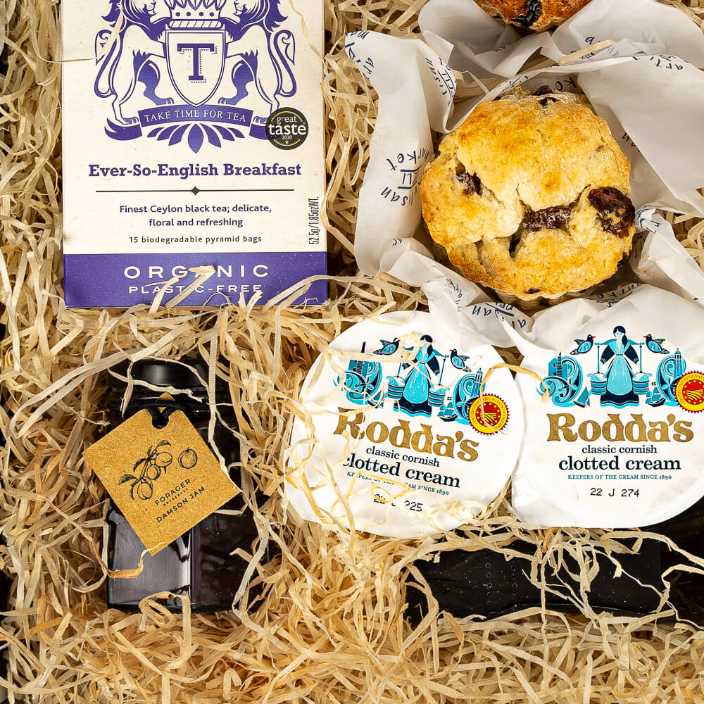 Cream Tea and Bubbles Hamper